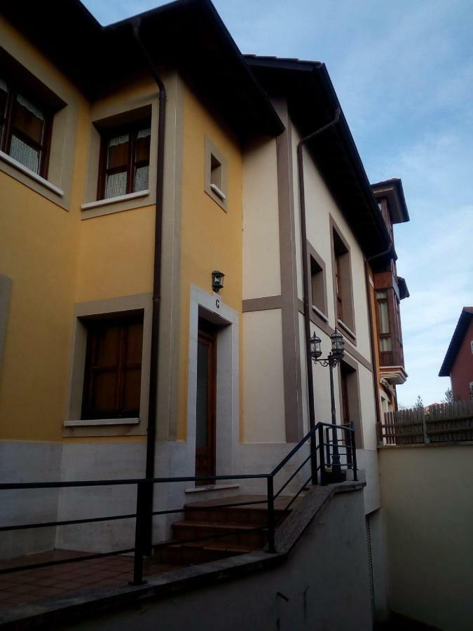 Apartamentos La Blanca Nueva De Llanes Exterior foto